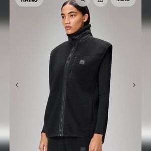 Rains Yermo Fleece Vest